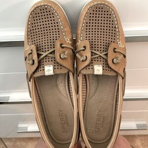 Sperry women shoes